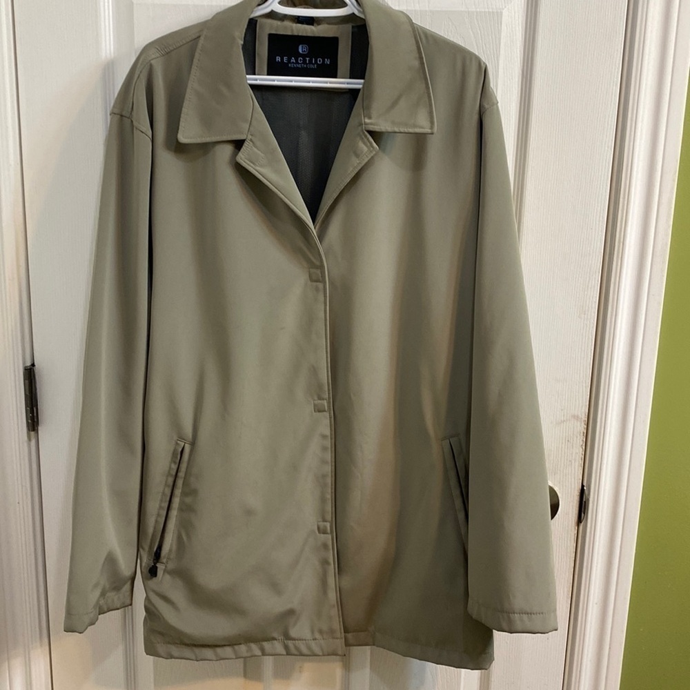 Kenneth Cole Reaction Trench Rain Coat Magnetic Snaps Tan Men’s Size Large
